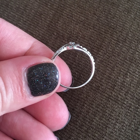 Promise ring - Picture 2 of 4